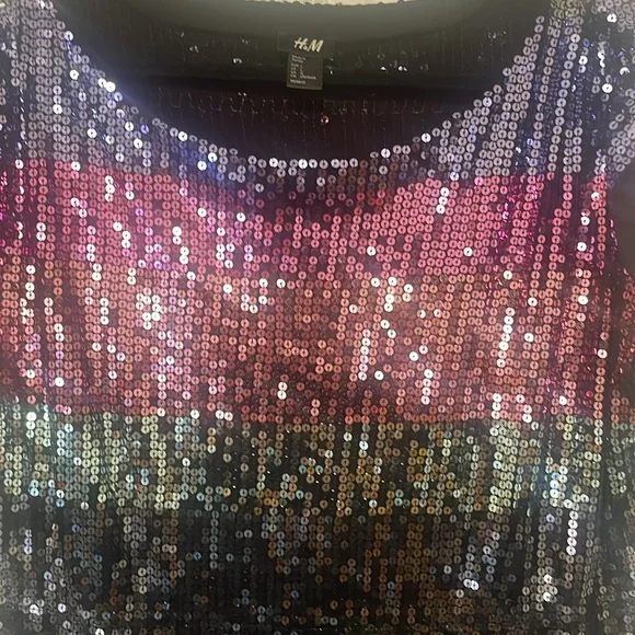H& M Sequin Mini Dress - Picture 2 of 6